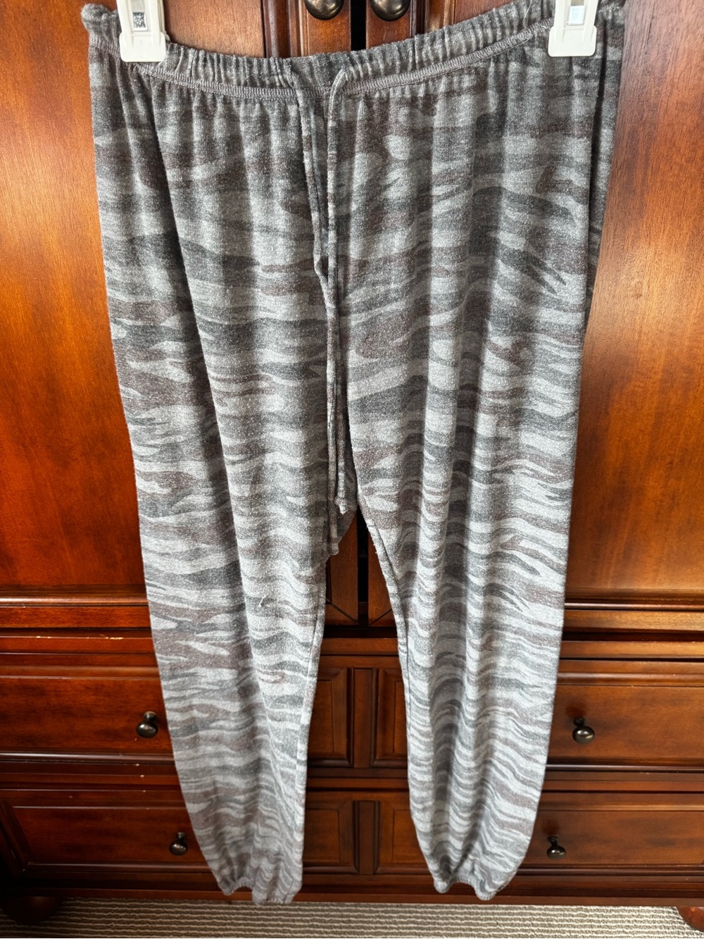 Gray Camouflage-Print Men's Lounge Pants